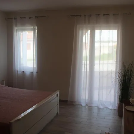 Apartment Sanda Banjole